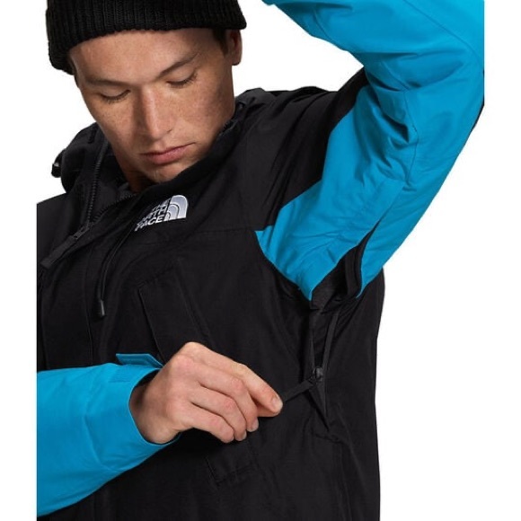 COPY - The North Face Men's Black Blue Goldmill Insulated Ski Parka Jacket size… - Picture 5 of 16